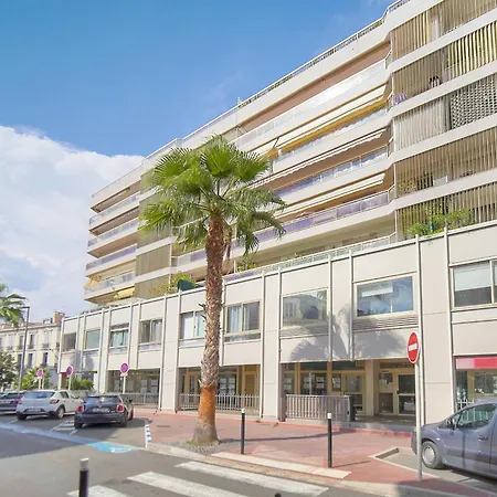 Moderne Et Lumineux Proche Plages A0b197 Apartment